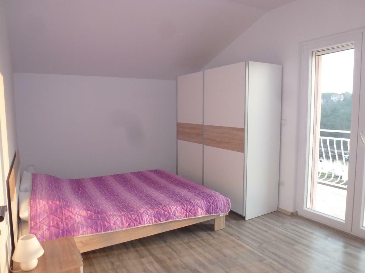 Apartmani Slavica Шибеник Екстер'єр фото