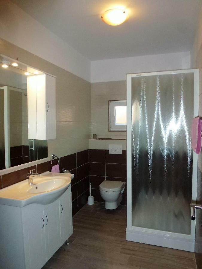 Apartmani Slavica Шибеник Екстер'єр фото