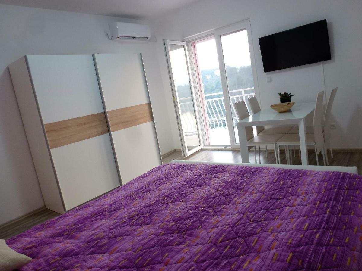 Apartmani Slavica Шибеник Екстер'єр фото