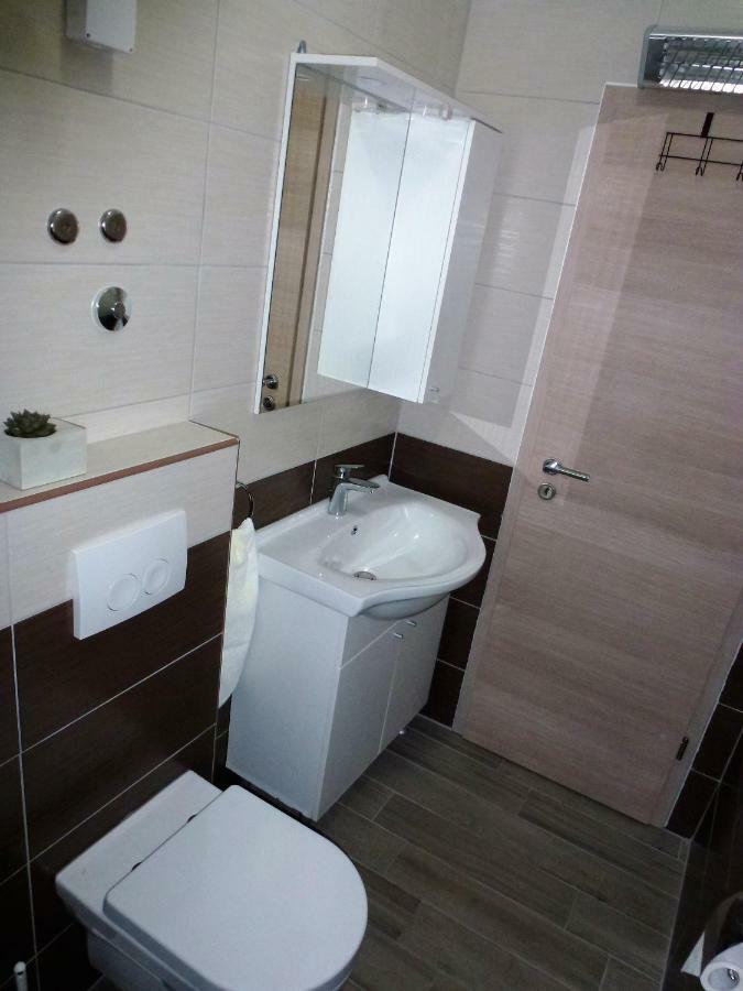 Apartmani Slavica Шибеник Екстер'єр фото